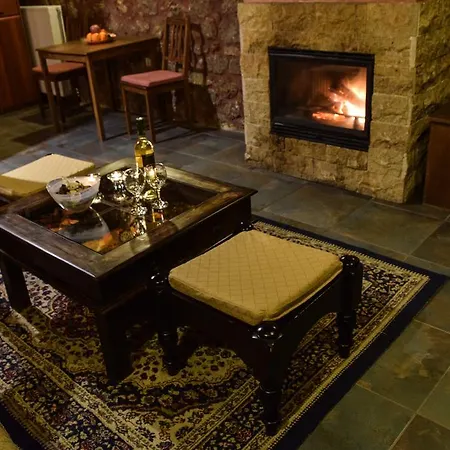 Paliokastro Guest house
