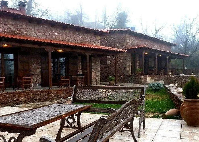 Paliokastro 3*