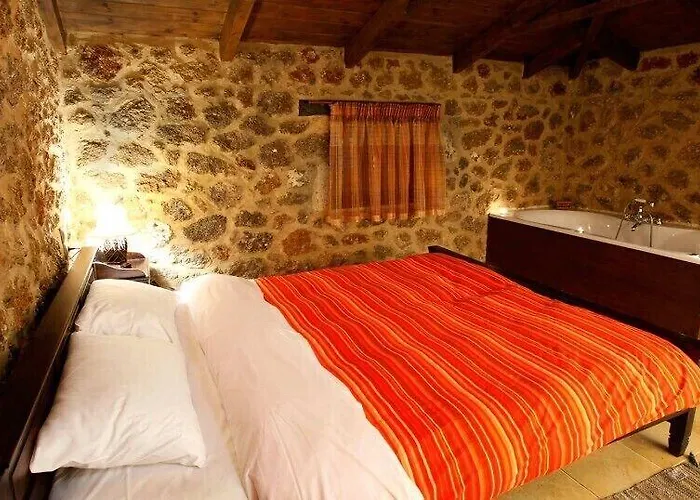 Casa de hóspedes Paliokastro 3*